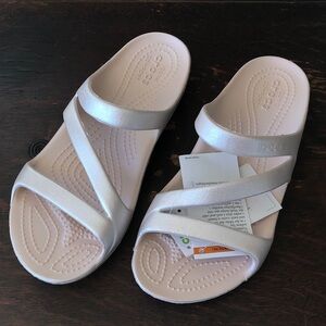 CROCS Women's Pale Pink Quartz Kadee II Shimmer Slide Sandals